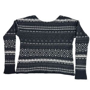 American Eagle Women’s Medium Sweater